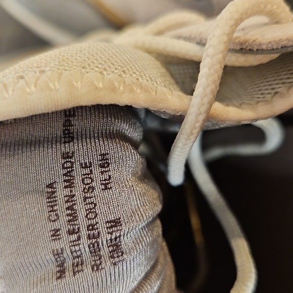 Michael Kors Women's Sneakers Sz. 10 Training Shoes Gray & Gold 2.5" Heel - Picture 11 of 13